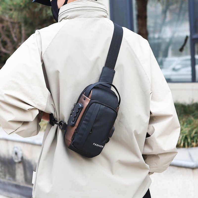 Stylish men's chest bag Waterproof outdoor motorcycle bag high-quality durable anti-theft Fanny pack sports mobile phone bag