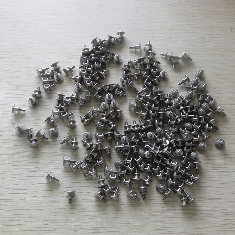Chassis Bolt For Polo 1 4 Bbyfrom Battery Overstock Bankruptcies On M20 X 200Mm Galvanized Wholesale Used Bolts And Nuts Bolt