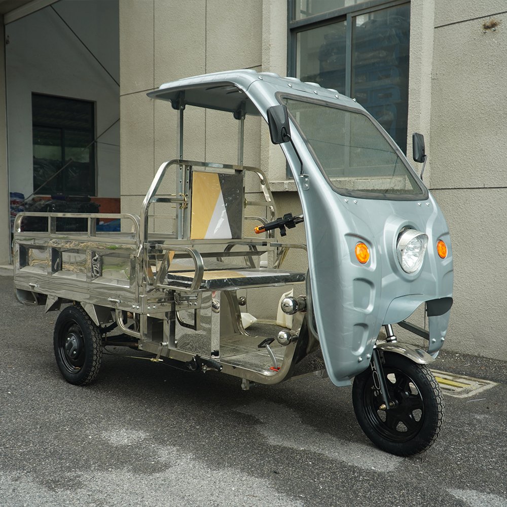Cargo electric tricycles pedal other motorcycle can be used for farm and warehouse transport/dual -use for passenger or cargo