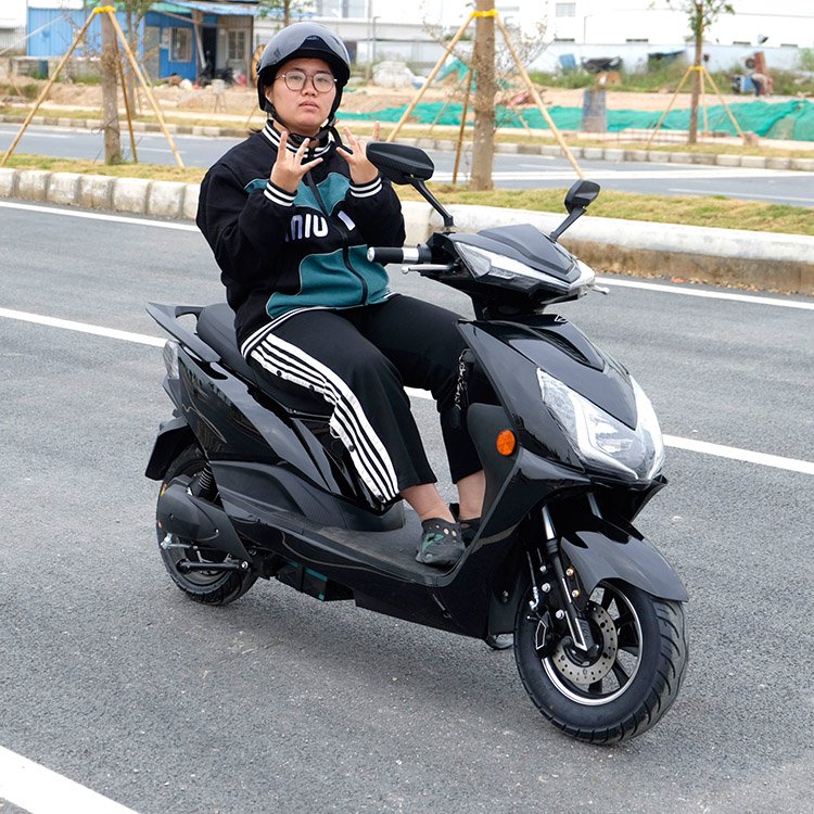 milg eec dot 1500w mini moto 60 mph electric scooter motorcycle for sale in italy used