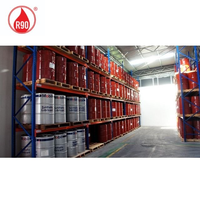 Best Sale - High-Performance Engine Lubricant - For Passenger Vehicles/Trucks/Gear - Natural Ingredients - Vietnam Products