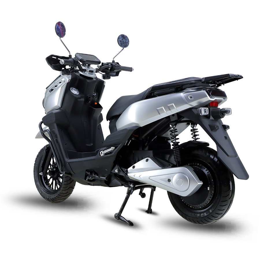 2023 New Ultra-long power electric motorcycle that can be used for city riding and traveling