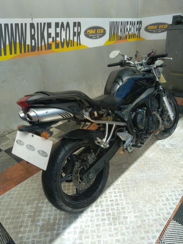 FZ6 600