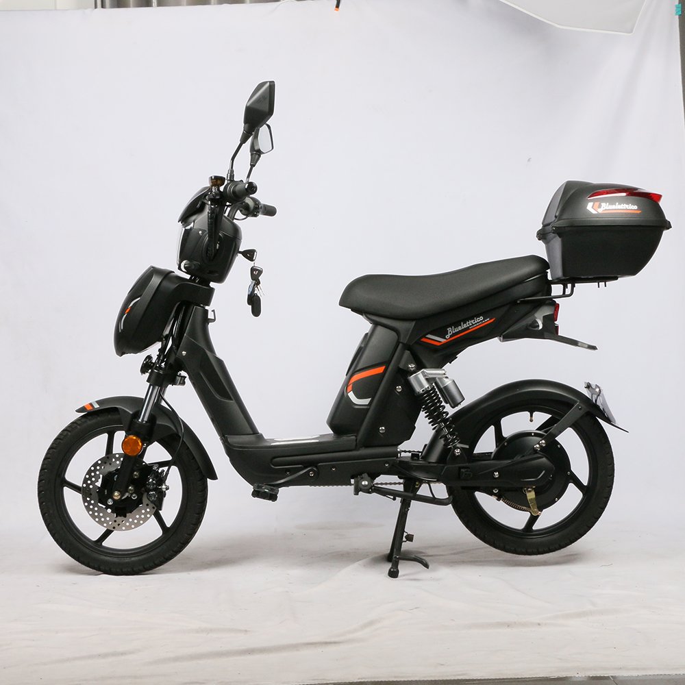 EEC certification EU road license and insurance free 48V 20AH lithium battery 800w motorcycles electric adult electric scooter
