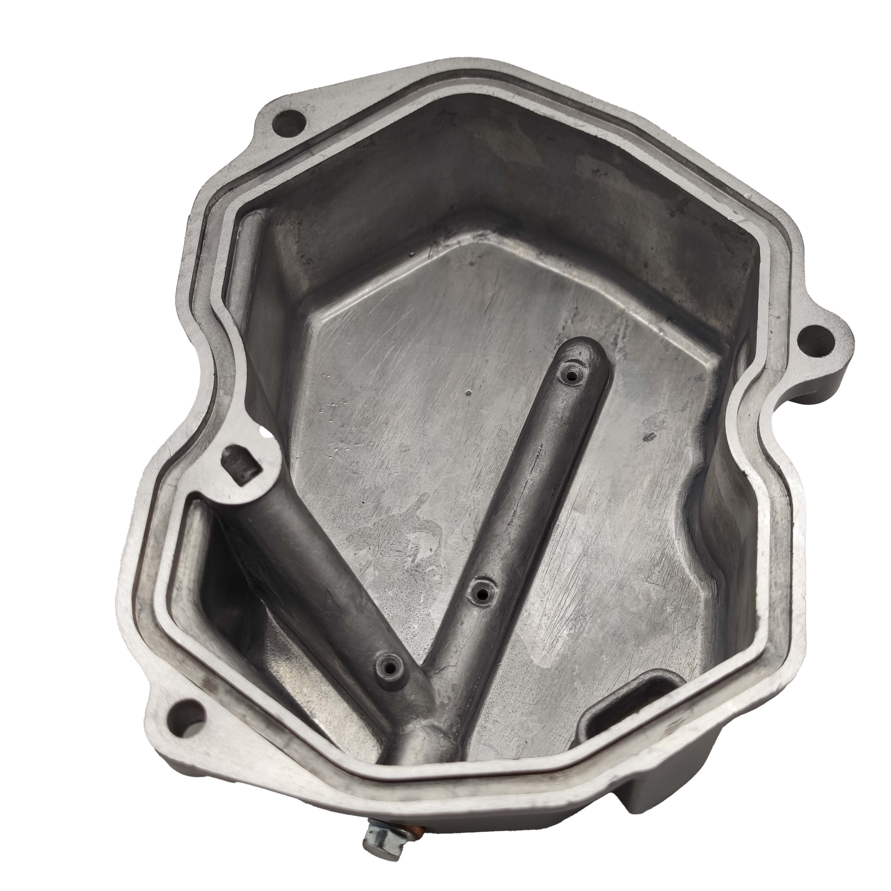 High Quality New Water Cooled Cylinder Head Cover Part for CG150 175 200 250cc Motorcycle Engine ZongShen Loncin Lifan