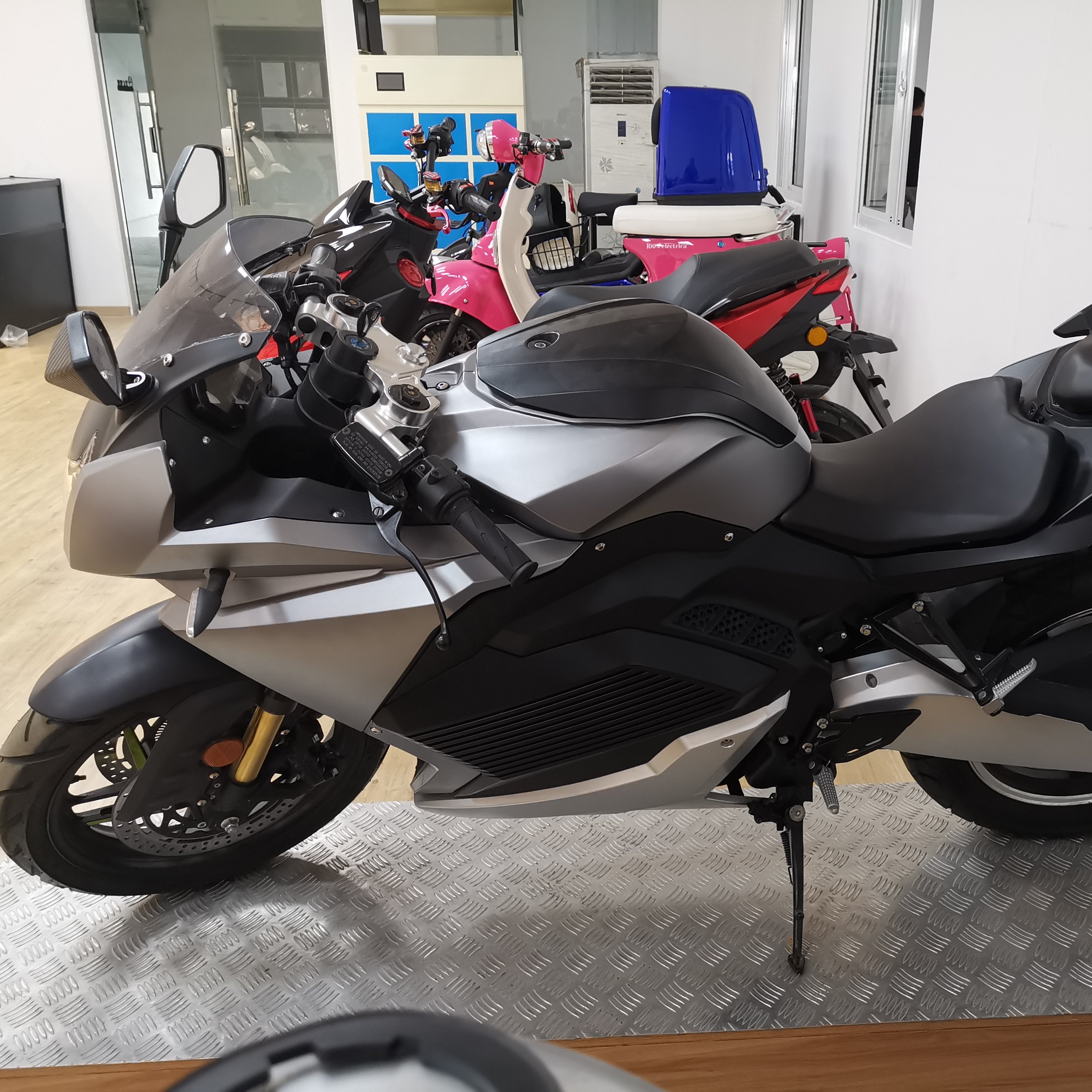 Super Big Power Electric Motorcycle E motorcycle Electrico EEC APPROVE big power motor 10kw HIGH SPEED 120KMH