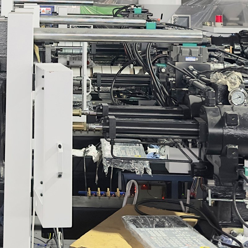 Abs Safety Helmet Manufacturing Making Injection Machine Machinery For Building Construction motorcycle Helmet Production