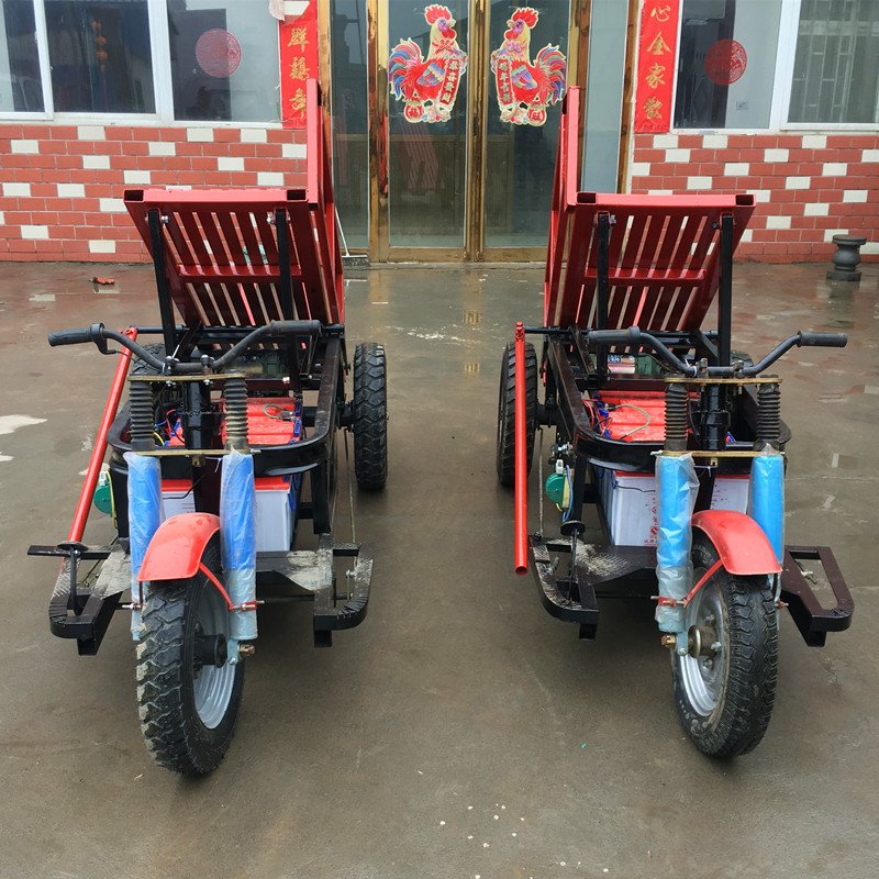 bricks transportation battery motor tricycle car in brick production factory
