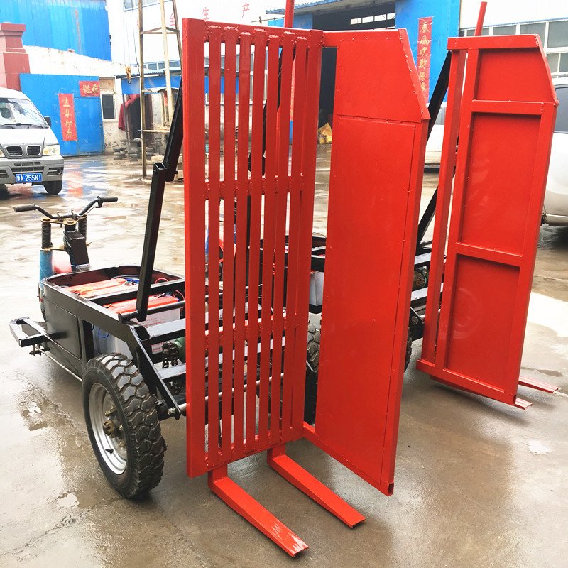 bricks transportation battery motor tricycle car in brick production factory
