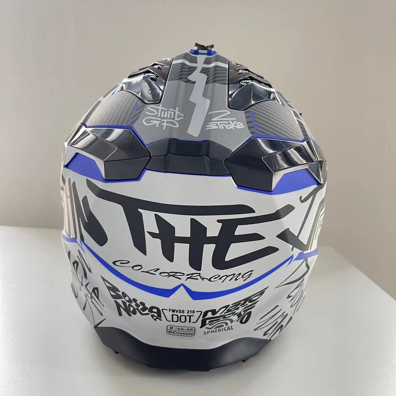 Customized ECE Adult Off Road Mountain Bike Helmet Cross Full Face MTB Helmet