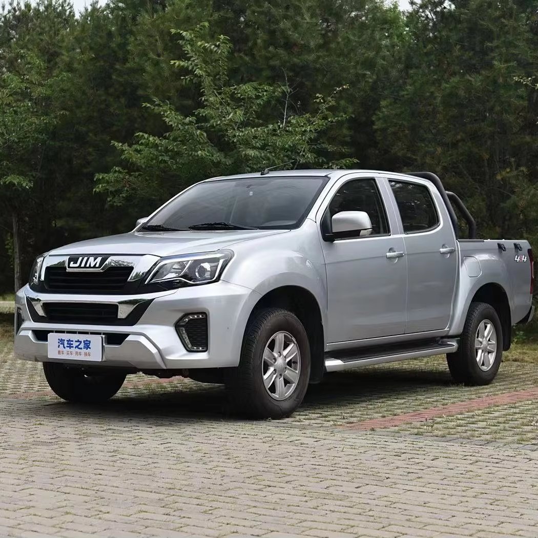 ISUZU Ruiman Economic pickup truck Gasoline 4x4 Tow-wheel 2.4T 158PS Pickup truck