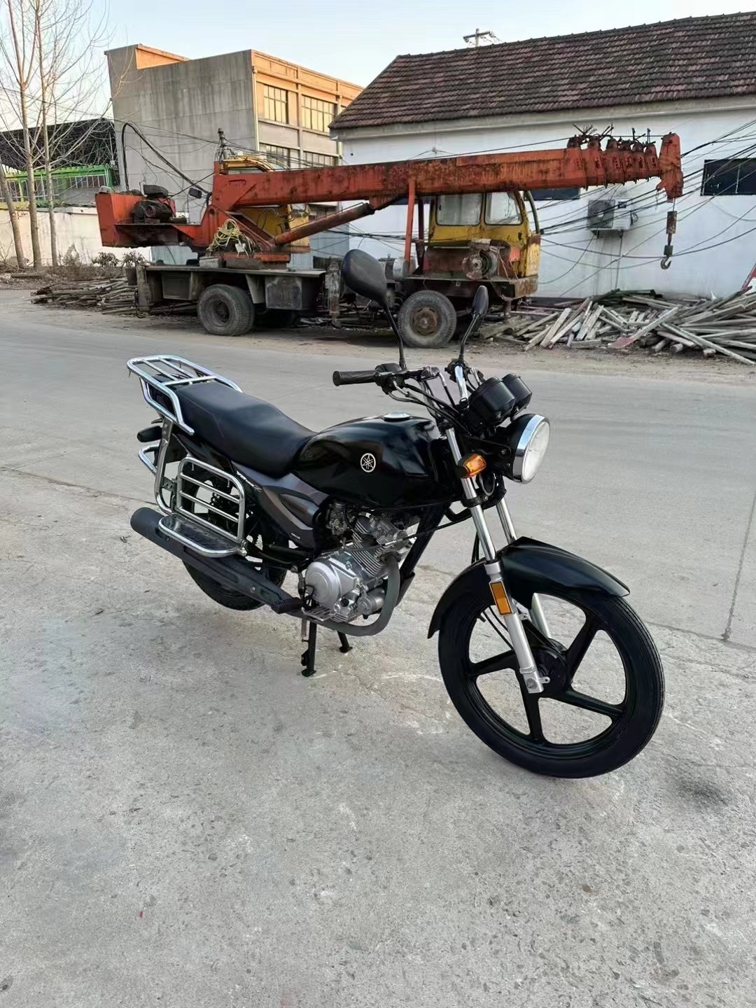 Japanese Tianjian YBR125 High Quality Used Racing Moped Standard Two-Wheel Gasoline Motorcycle