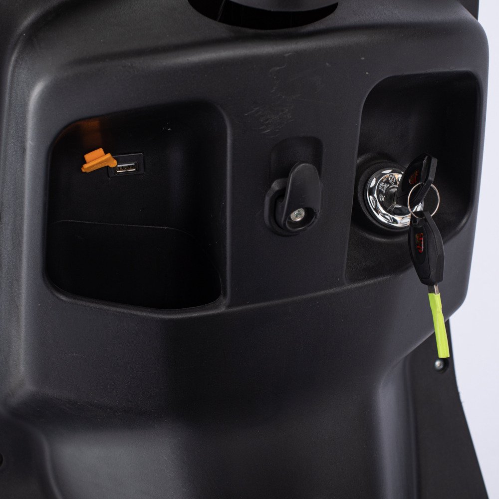 Electric Scooter 1000W Small Flexible Strong Power 72V Super Engine Motorbike Food Delivery Motorcycle Use Used Condition