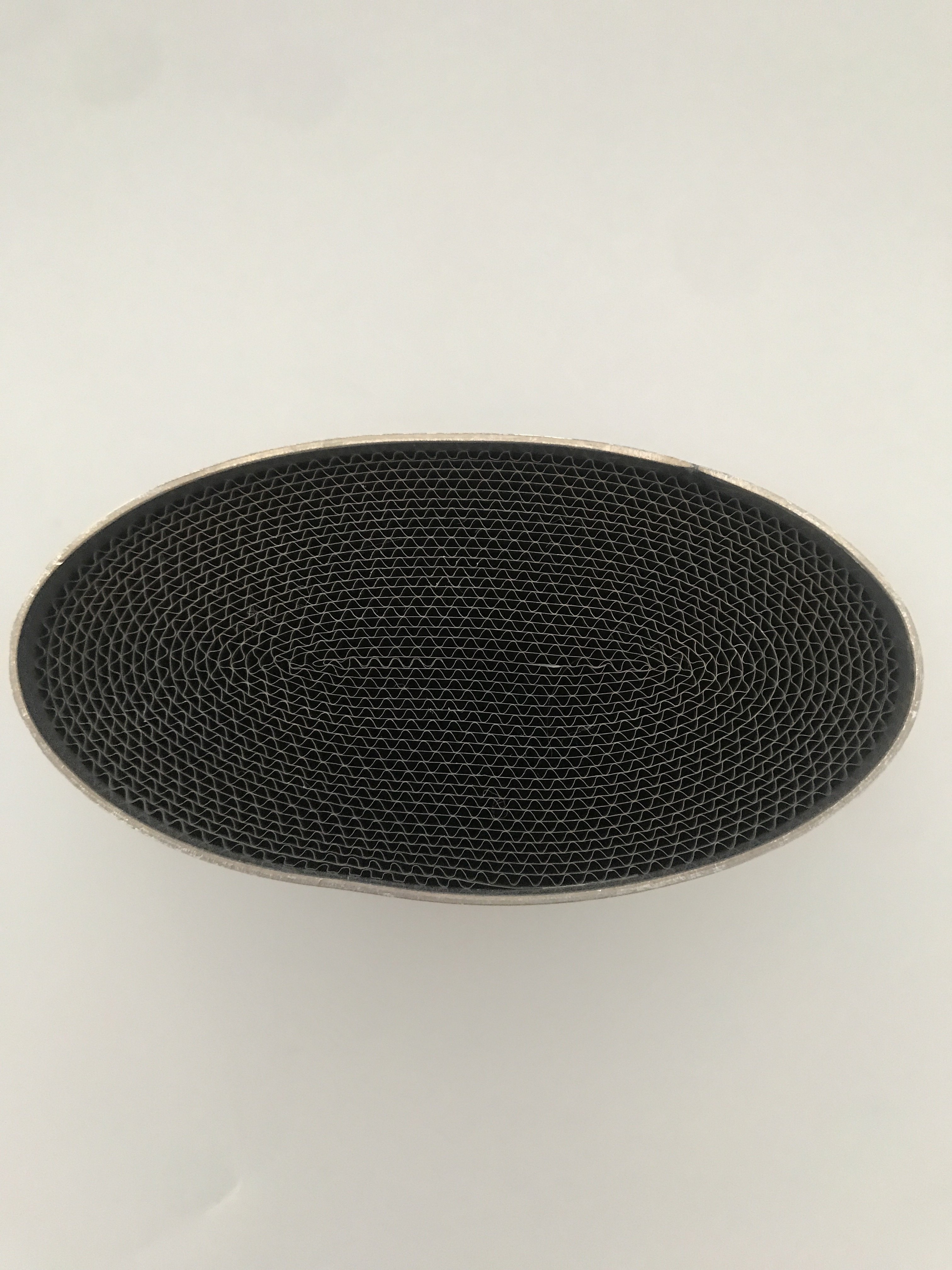 Auto catalyst double-core metal substrate catalyst