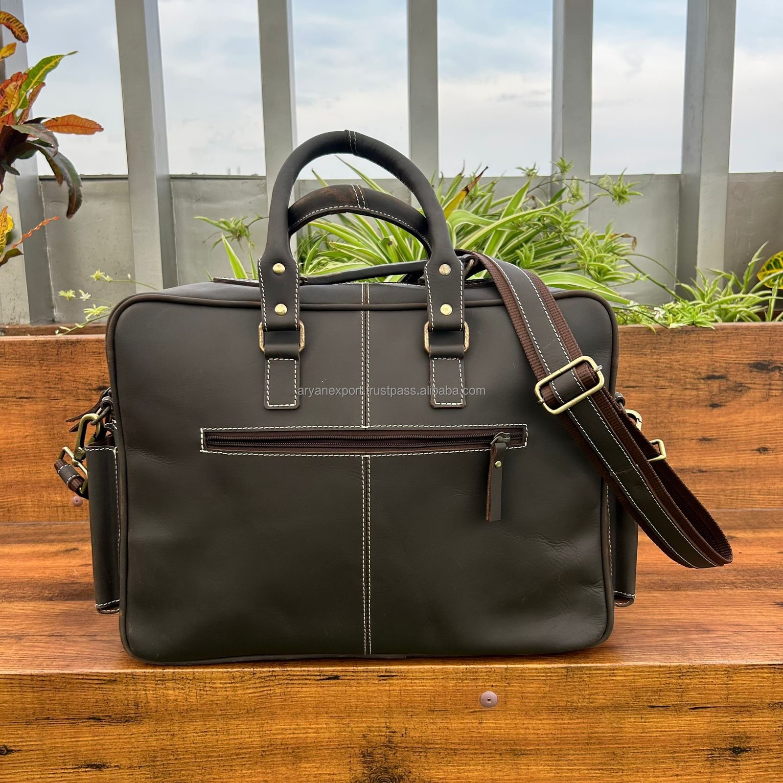 New Custom Vintage Real Cowhide Leather Satchel Crossbody Messenger Bags Full Grain Genuine Leather Motorcycle Side Bag For Men