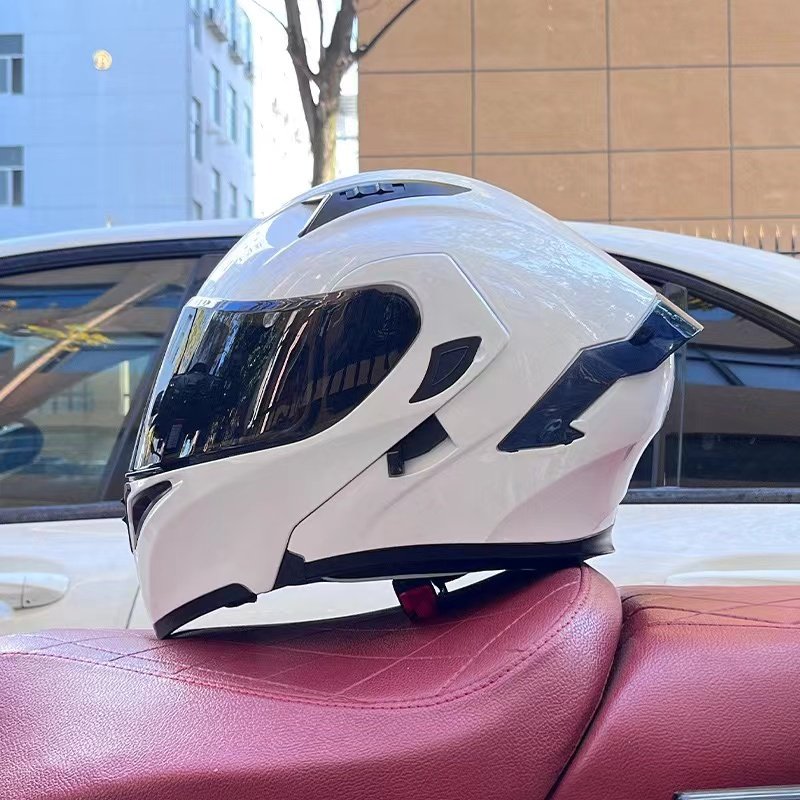 2024 DOT Standard Unisex Electric Scooter Full Face Helmets Safety Helmets Motorcycle Helmet
